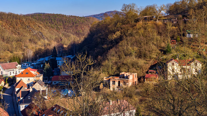 Nižbor pozemek 3